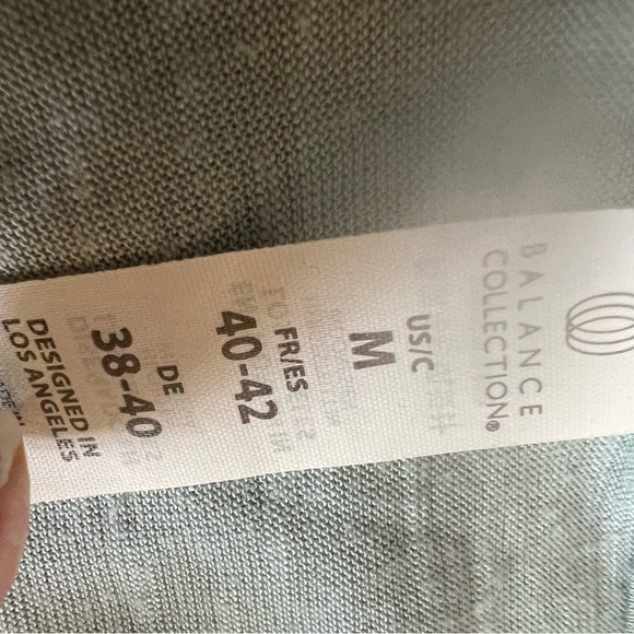 Balance Collection Top - Picture 4 of 4